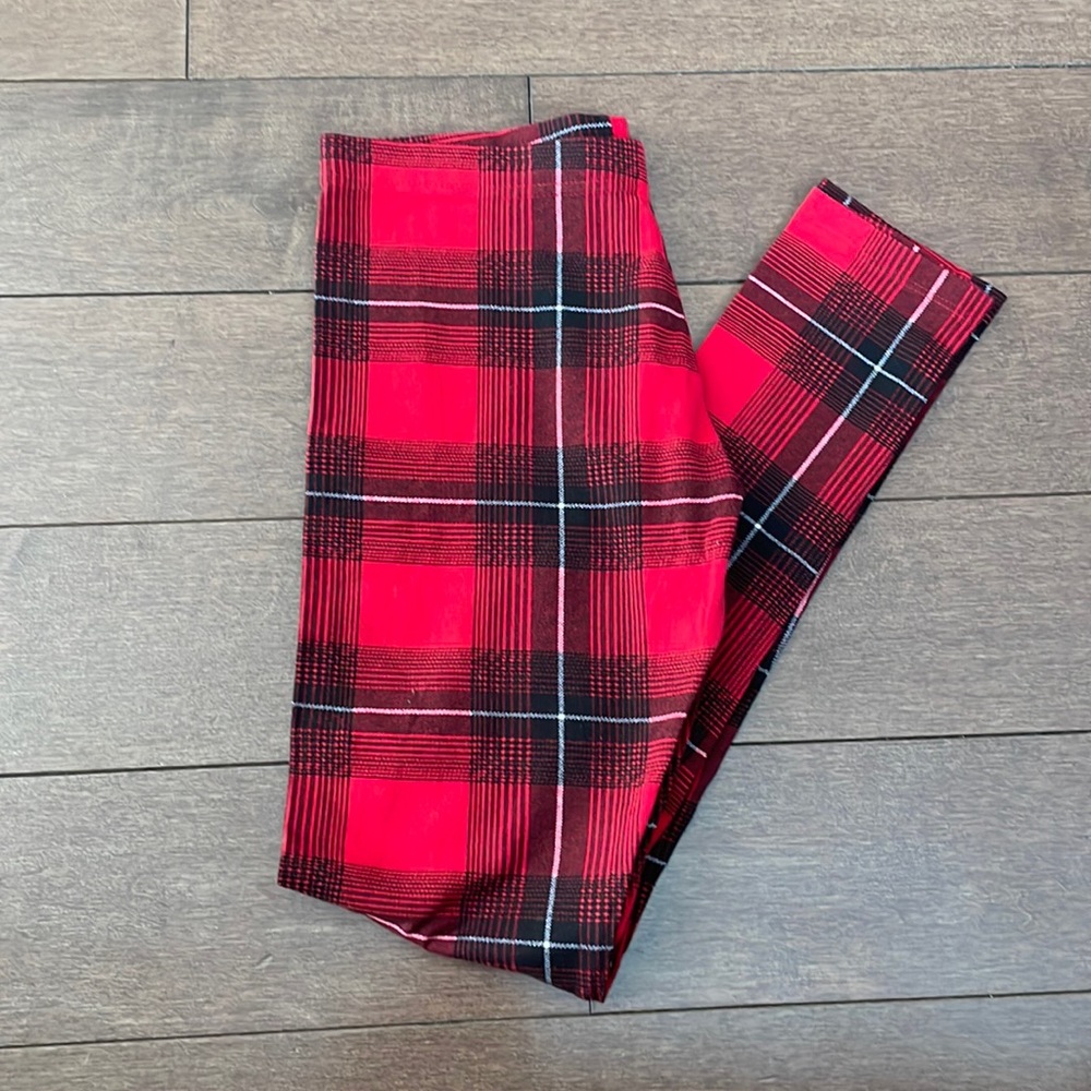 NWOT plaid leggings